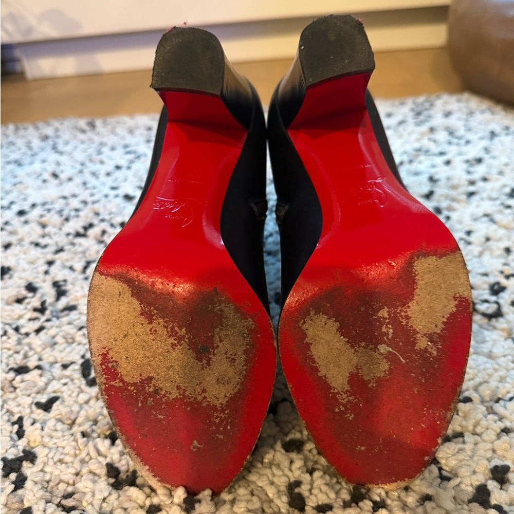 Christian Louboutin Adox 85 Black Calf
Leather Ankle Boots -Size 36.5 - Picture 2 of 8